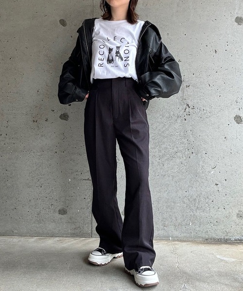 cuorequal（クオレコール）の「アーチロゴロングTシャツ（Tシャツ/カットソー・レディース・ホワイト・MEDIUM/LARGE）」の10枚目の写真
