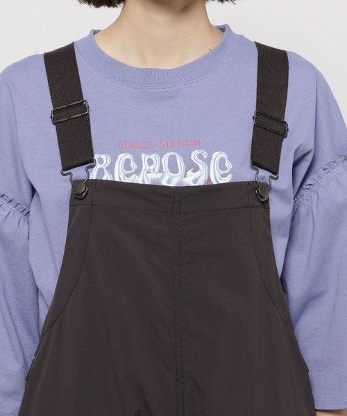 niko and...（ニコアンド）の「サイドアジャストサロペット（サロペット/オーバーオール・レディース・アイボリー/チャコール/ダークブルー・FREE）」の11枚目の写真