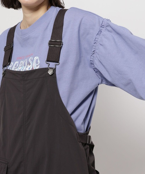 niko and...（ニコアンド）の「サイドアジャストサロペット（サロペット/オーバーオール・レディース・アイボリー/チャコール/ダークブルー・FREE）」の12枚目の写真