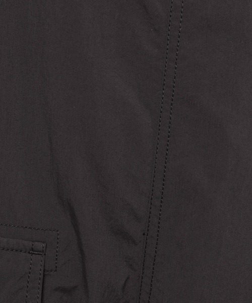 niko and...（ニコアンド）の「サイドアジャストサロペット（サロペット/オーバーオール・レディース・アイボリー/チャコール/ダークブルー・FREE）」の10枚目の写真