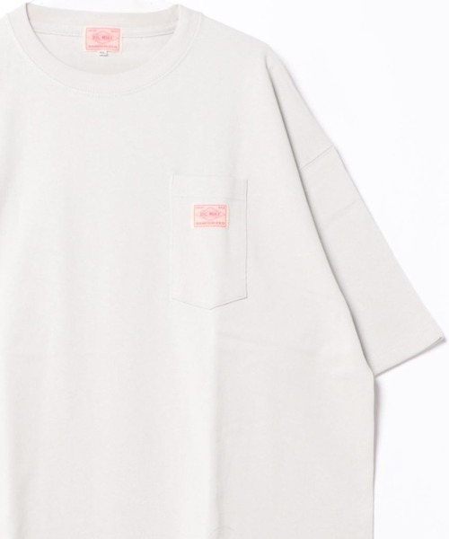 BIG MIKE(ビッグマイク)の「BIG MIKE ビッグマイク/ 9.1OZ HEAVY WIDE SUNGLASSES POCKET SS TEE サングラスポケット半袖Tシャツ /// 102328520(Tシャツ/カットソー・メンズ・ネイビー/サンドベージュ/ホワイト/オリーブ/ブラック/グレイッシュブルー/ナチュラル/グレー/ダークブルー・MEDIUM/LARGE/X-LARGE)」の3枚目の写真