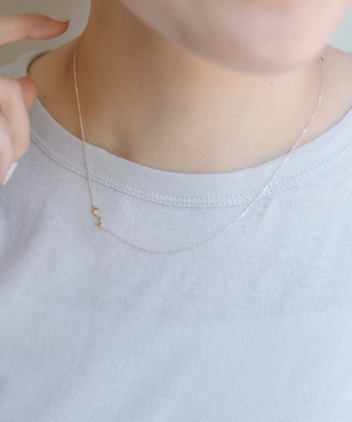 ear PAPILLONNER（イアパピヨネ）の「《スターリングシルバー使用》サイドアルファベットネックレス（ネックレス・レディース・シルバー系その他2/シルバー系その他/シルバー・FREE）」の16枚目の写真