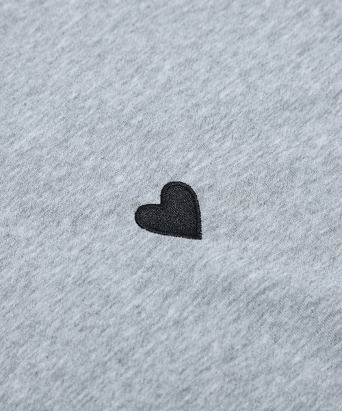 Lajour（ラジュール）の「[日本製]ハート刺繍配色ステッチスウェット（スウェット・レディース・オートミール/グレー/ブラック・フリー）」の11枚目の写真