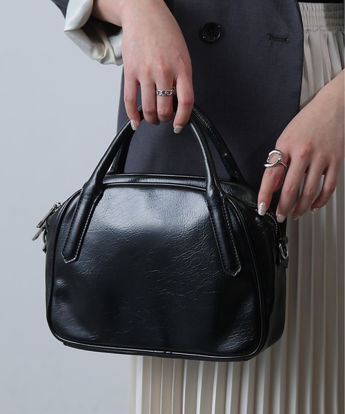 COLONY 2139（コロニートゥーワンスリーナイン）の「セミラウンド