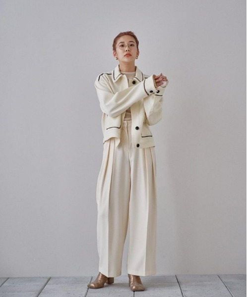 TODAYFUL（トゥデイフル）の「タックツイルトラウザース（その他パンツ・レディース・ブラック/クリーム/キナリ・36inch/38inch）」の7枚目の写真