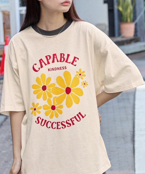 MONO-MART(モノマート)の「モチーフプリントTシャツ/FLOWER&HEART(Tシャツ/カットソー・レディース・オフホワイト/グレー系1/オートミール/ホワイト系1/アイボリー・FREE)」の9枚目の写真