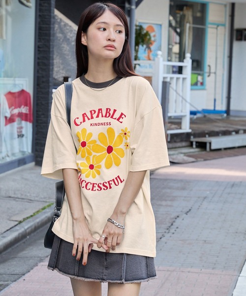 MONO-MART(モノマート)の「モチーフプリントTシャツ/FLOWER&HEART(Tシャツ/カットソー・レディース・オフホワイト/グレー系1/オートミール/ホワイト系1/アイボリー・FREE)」の11枚目の写真