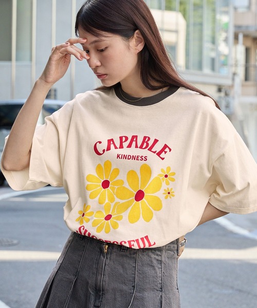 MONO-MART(モノマート)の「モチーフプリントTシャツ/FLOWER&HEART(Tシャツ/カットソー・レディース・オフホワイト/グレー系1/オートミール/ホワイト系1/アイボリー・FREE)」の12枚目の写真