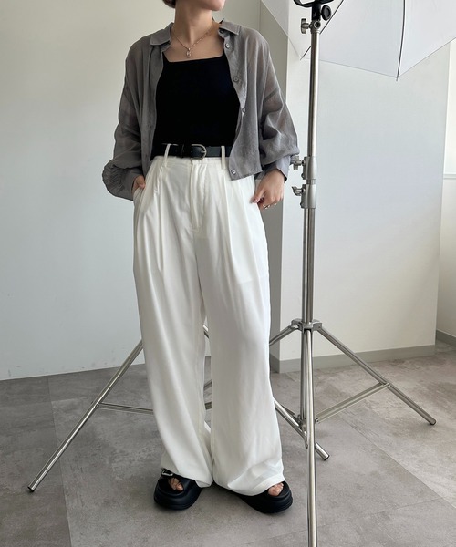 apres jour mignon（アプレジュールミニョン）の「スラックスパンツ【ZOZOTOWN限定アイテム】（スラックス・レディース・オフホワイト/チャコールグレー/ブルー系その他/イエロー/パープル/ブラック/ピンク・MEDIUM/X-LARGE/SMALL）」の12枚目の写真