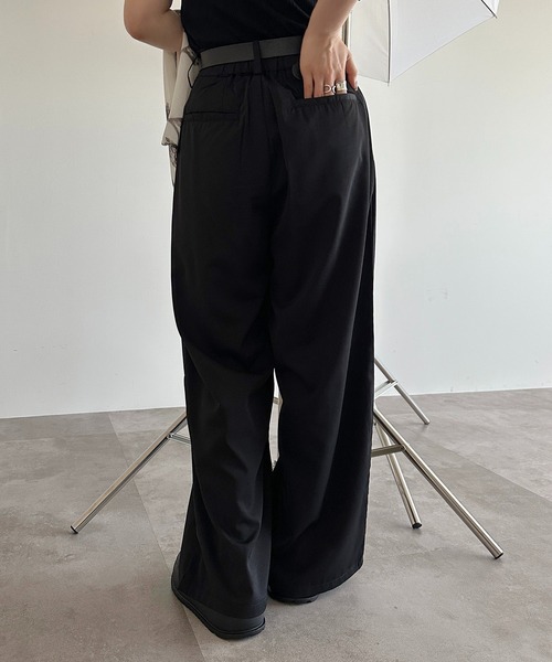 apres jour mignon（アプレジュールミニョン）の「スラックスパンツ【ZOZOTOWN限定アイテム】（スラックス・レディース・オフホワイト/チャコールグレー/ブルー系その他/イエロー/パープル/ブラック/ピンク・MEDIUM/X-LARGE/SMALL）」の18枚目の写真