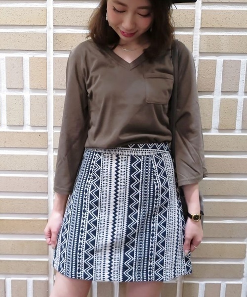 Chico（チコ）の「【who's who Chico】幾何学BOXスカート（スカート・レディース・ブラック/ネイビー/レッド・FREE）」の18枚目の写真