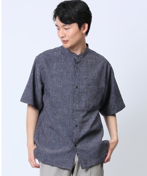 TAKA-Q(タカキュー)の「シャツ メンズ 半袖 吸水速乾 麻調 バンドカラー ややゆったり ルーズフィット テックリネン(シャツ/ブラウス・メンズ・ライトグレー/ベージュ/ネイビー・LARGE/X-LARGE/MEDIUM)」の3枚目の写真