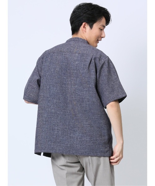 TAKA-Q(タカキュー)の「シャツ メンズ 半袖 吸水速乾 麻調 バンドカラー ややゆったり ルーズフィット テックリネン(シャツ/ブラウス・メンズ・ライトグレー/ベージュ/ネイビー・LARGE/X-LARGE/MEDIUM)」の22枚目の写真