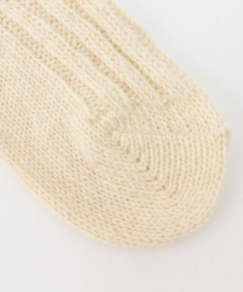 BEAMS BOY(ビームスボーイ)の「BRIAN CUBITT / C County Sox(ソックス/靴下・レディース・ホワイト/グレー・ONE SIZE)」の6枚目の写真