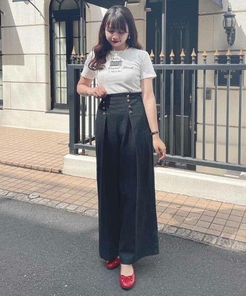 an another angelus(アンアナザーアンジェラス)の「パリジェンヌアソートプリントT/ananotherangelus(Tシャツ/カットソー・レディース・ブラック/レッド/ホワイト×ブラック・FREE)」の21枚目の写真