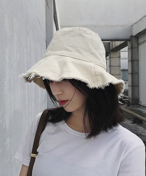 TONE SELECT GOODS(トーンセレクトグッズ)の「pur chouchou/フリンジバケットハット P4268(ハット・レディース・アイボリー/ブラック・FREE)」の2枚目の写真