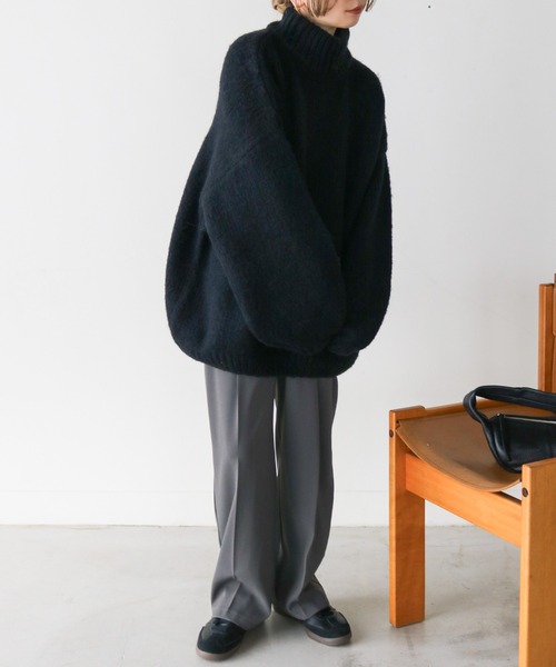 セール】ローゲージハイネックオーバーボリュームスリーブニット