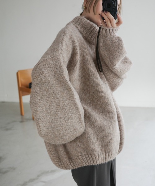 select MOCA by son（セレクトモカバイソン）の「ローゲージハイネックオーバーボリュームスリーブニット（ニット/セーター・レディース・アイボリー/ブラック/グレイッシュベージュ/ピンク・FREE）」の9枚目の写真