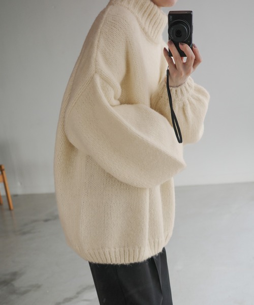 RMK様へ⭐️一回試着短時間⭐️アルページュストーリー　ファー付きニット　サンプル品 セール】ローゲージハイネックオーバーボリュームスリーブニット