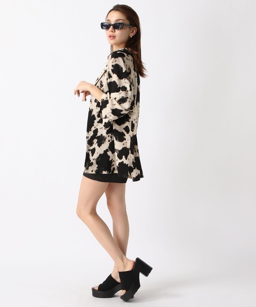 FOREVER 21(フォーエバー トゥエンティーワン)の「【2024SS】ラップカーゴスカートパンツ(カーゴパンツ・レディース・ブラック/グリーン・SMALL/MEDIUM)」の15枚目の写真