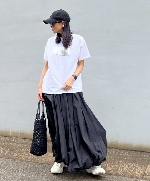 y/m by Yukie（イムバイユキエ）の「オーバーサイズ箔プリントTシャツ（Tシャツ/カットソー・レディース・オフホワイト・FREE）」の21枚目の写真