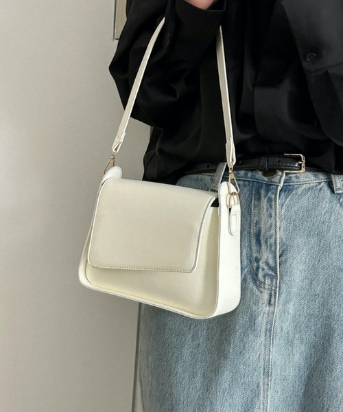 TONE SELECT GOODS（トーンセレクトグッズ）の「urbanfemine./PUショルダーバッグ U7293（ショルダーバッグ・レディース・ブルー/ブラック/ホワイト/ベージュ・FREE）」の2枚目の写真