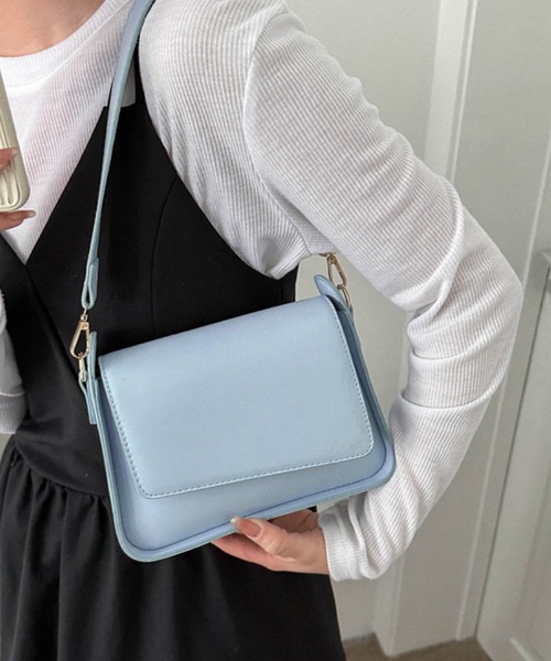 TONE SELECT GOODS（トーンセレクトグッズ）の「urbanfemine./PUショルダーバッグ U7293（ショルダーバッグ・レディース・ブルー/ブラック/ホワイト/ベージュ・FREE）」の4枚目の写真