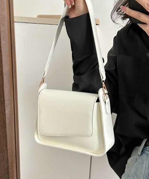 TONE SELECT GOODS（トーンセレクトグッズ）の「urbanfemine./PUショルダーバッグ U7293（ショルダーバッグ・レディース・ブルー/ブラック/ホワイト/ベージュ・FREE）」の13枚目の写真