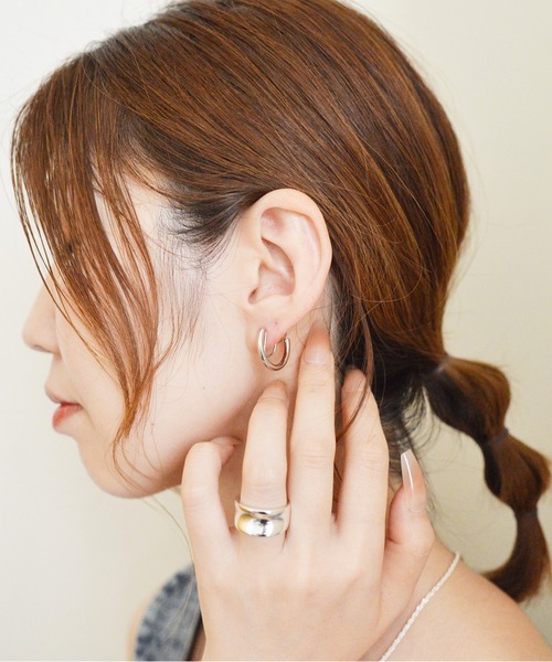 styiro(スタイロ)の「痛くなりにくい メタルフープイヤリング(イヤリング・レディース・シルバー/ゴールド/ゴールド系2/シルバー系2・FREE)」の3枚目の写真