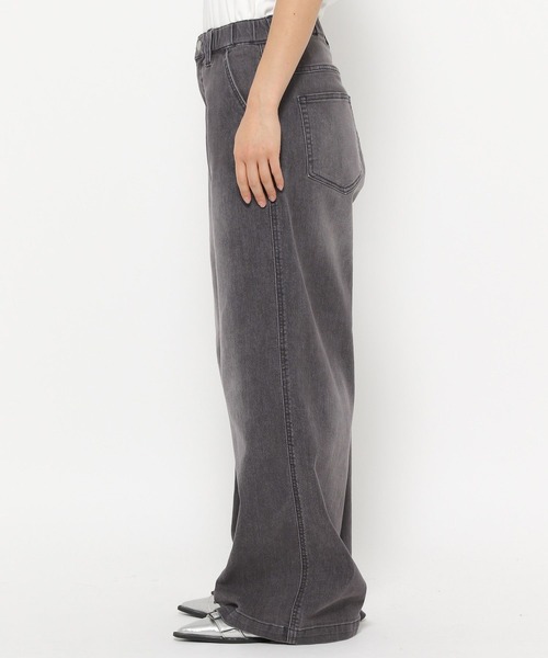 FOREVER 21（フォーエバー トゥエンティーワン）の「【2024FW】ワイドデニム（デニムパンツ・レディース・ブラック/ライトブルー・SMALL/MEDIUM/LARGE）」の4枚目の写真