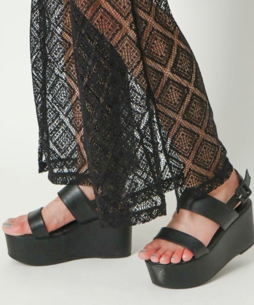 GORGE(ゴージ)の「《透け感レース×美脚フレア》レディース ラッセルレース パンツ 体型カバー 春夏秋(その他パンツ・レディース・ブラック/オフホワイト・F)」の8枚目の写真