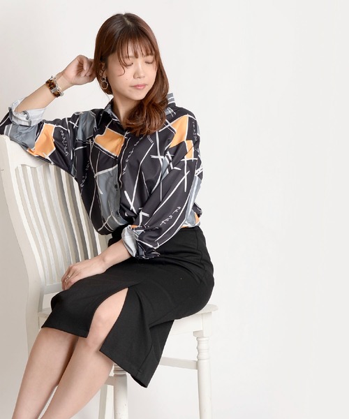 MARAI(マーライ)の「ベルトデザイン タイトスカート ストレート ツイル ミモレ丈(スカート・レディース・ブラック・X-LARGE/XX-LARGE/LARGE/MEDIUM)」の9枚目の写真
