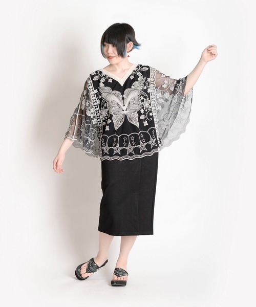 MARAI(マーライ)の「ベルトデザイン タイトスカート ストレート ツイル ミモレ丈(スカート・レディース・ブラック・X-LARGE/XX-LARGE/LARGE/MEDIUM)」の17枚目の写真