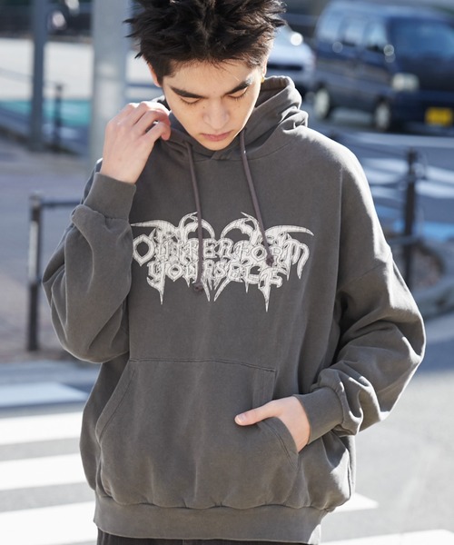 WEGO（ウィゴー）の「WEGO/ピグメントグラフィックプルパーカー（パーカー・メンズ・その他4/その他1/その他2/その他3/その他5/その他6・MEDIUM/LARGE）」の6枚目の写真