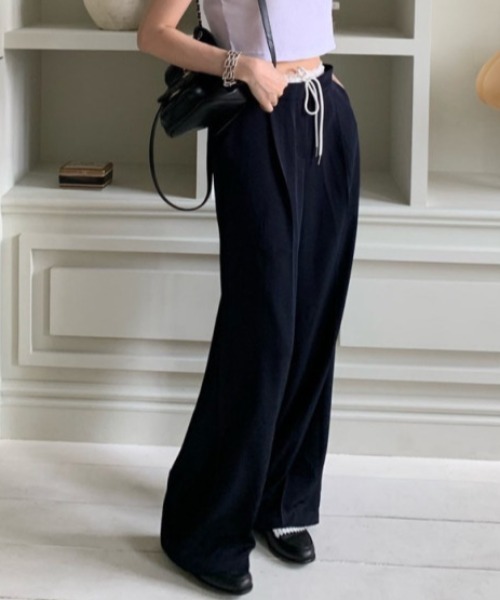 FREE STYLISTS(フリー スタイリスト)の「YUGA_YGMC ダブルウエスト タックストレートパンツ(スウェットパンツ・レディース・ネイビー/グレー・S/M/L)」の10枚目の写真