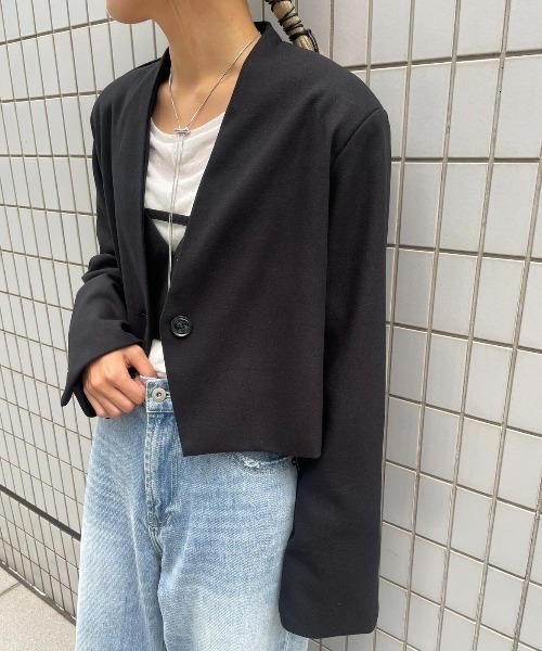 AIC.（エーアイシー）の「起毛ツイルショートジャケット（ノーカラージャケット・レディース・チャコールグレー/ブラック・FREE）」の2枚目の写真