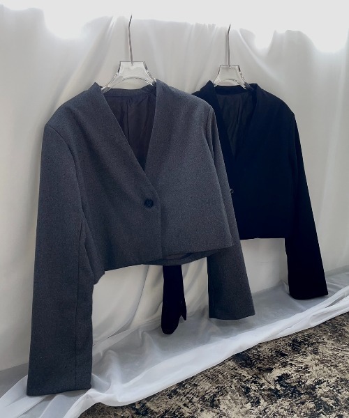 AIC.（エーアイシー）の「起毛ツイルショートジャケット（ノーカラージャケット・レディース・チャコールグレー/ブラック・FREE）」の3枚目の写真
