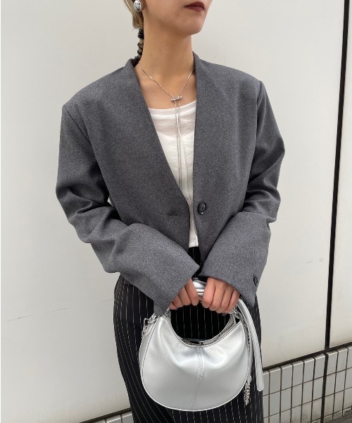 AIC.（エーアイシー）の「起毛ツイルショートジャケット（ノーカラージャケット・レディース・チャコールグレー/ブラック・FREE）」の17枚目の写真