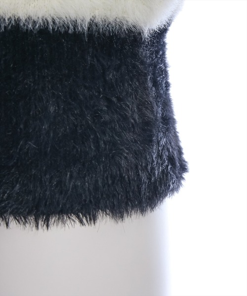 clear（クリア）の「フェザーハイネックニットトップス [ふわふわ シルエットを拾わない]≪2024AW新作≫（ニット/セーター・レディース・ピンクベージュ/アイボリー/ブラック系その他/グレー/グレイッシュベージュ・F）」の19枚目の写真