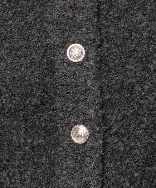 mysty woman(ミスティウーマン)の「【スタッフプロデュース/WEB限定】あんず企画・キンボタンエリカーディガン 200950(カーディガン/ボレロ・レディース・チャコールグレー/オフホワイト/ブラック・FREE)」の8枚目の写真