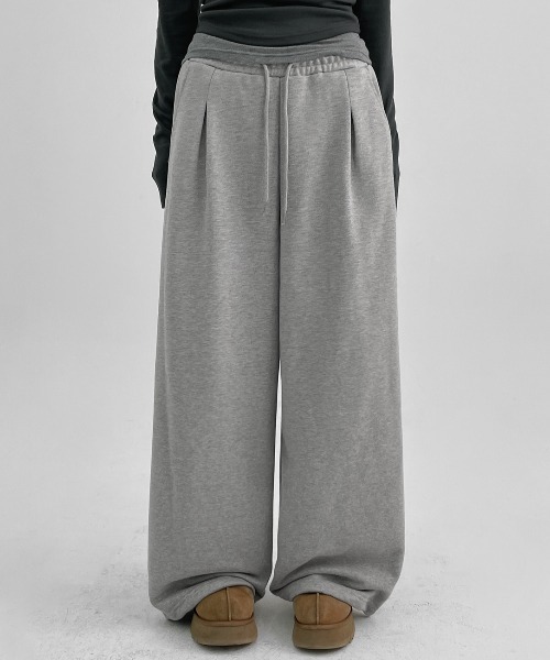 BLACKUP（ブラックアップ）の「[MADE] ディッキードンオーバーフィットバンディングパンツ（スウェットパンツ・レディース・ブラック/グレー/ネイビー・ONESIZE）」の8枚目の写真