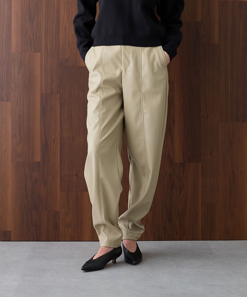 【セール】フェイクレザーバレルパンツ（その他パンツ）｜N.O.R.C（ノーク） 10,780円