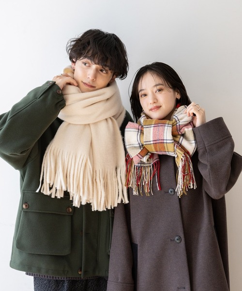 RAGEBLUE（レイジブルー）の「【UNISEX】カシミヤタッチ/チェックマフラー（マフラー・レディース・オフホワイト/ブルー/ネイビー・FREE）」の4枚目の写真