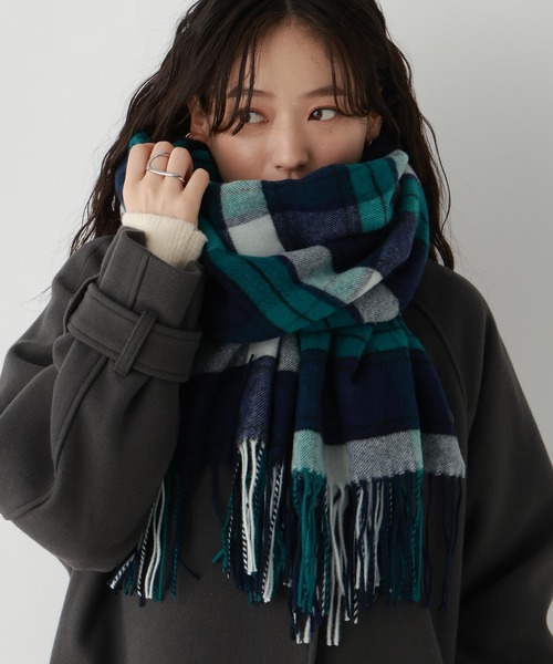 RAGEBLUE（レイジブルー）の「【UNISEX】カシミヤタッチ/チェックマフラー（マフラー・レディース・オフホワイト/ブルー/ネイビー・FREE）」の20枚目の写真