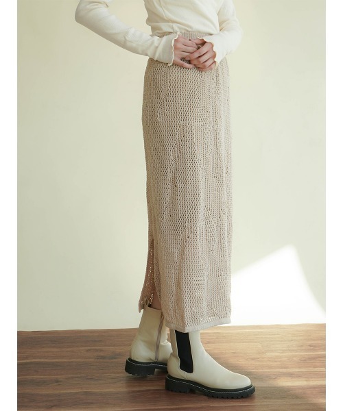 FIKA.(フィーカ)の「Low gauge knit skirt(スカート・レディース・アイボリー/グレー/ベージュ・MEDIUM)」の10枚目の写真