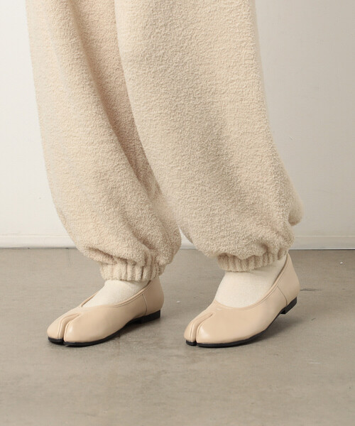 ONIGIRI(オニギリ)の「足袋 シューズ(パンプス・レディース・ネイビー/ベージュ・23.5cm/24.5cm)」の2枚目の写真