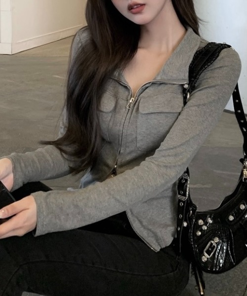 NANEA(ナネア)の「ポケット付きダブルジップハイネックトップス(Tシャツ/カットソー・レディース・グレー・SMALL/MEDIUM/LARGE)」の10枚目の写真