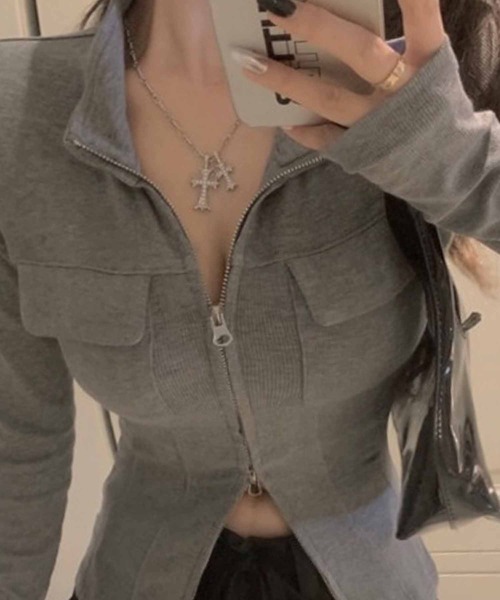 NANEA(ナネア)の「ポケット付きダブルジップハイネックトップス(Tシャツ/カットソー・レディース・グレー・SMALL/MEDIUM/LARGE)」の11枚目の写真