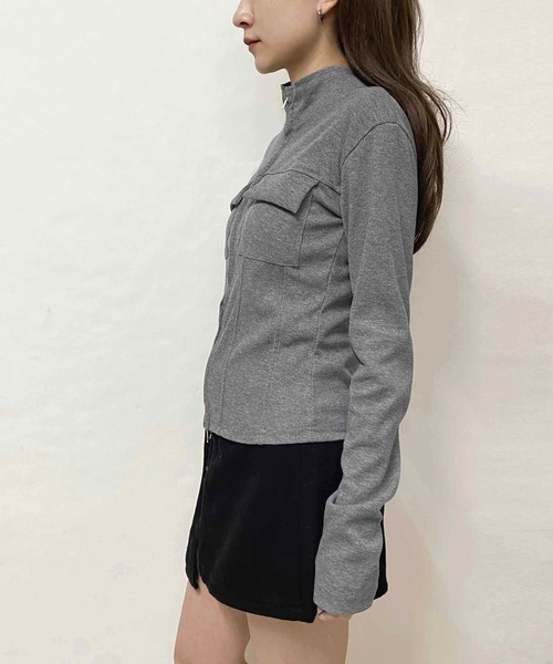 NANEA(ナネア)の「ポケット付きダブルジップハイネックトップス(Tシャツ/カットソー・レディース・グレー・SMALL/MEDIUM/LARGE)」の18枚目の写真