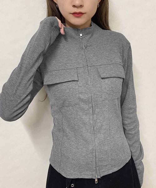 NANEA(ナネア)の「ポケット付きダブルジップハイネックトップス(Tシャツ/カットソー・レディース・グレー・SMALL/MEDIUM/LARGE)」の17枚目の写真